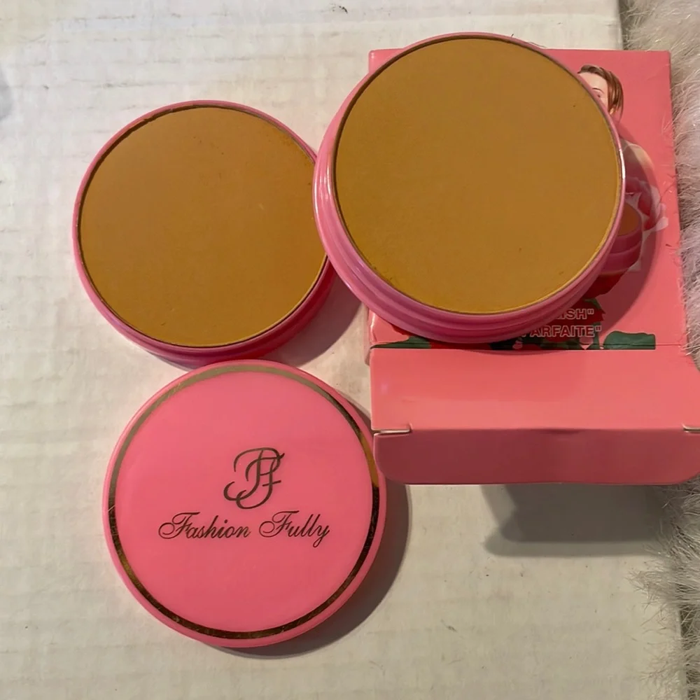 Fashion fully Powder